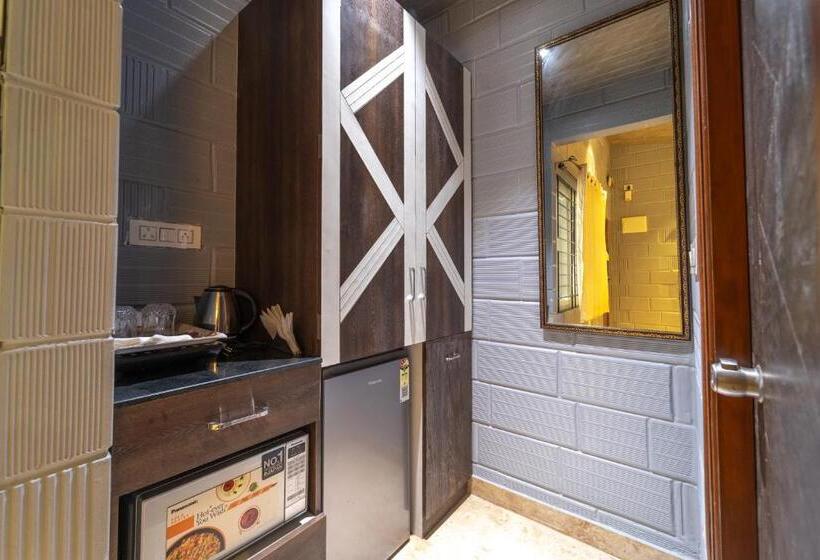 스탠다드 룸 풀장 전망, Seasons Suites Hbr