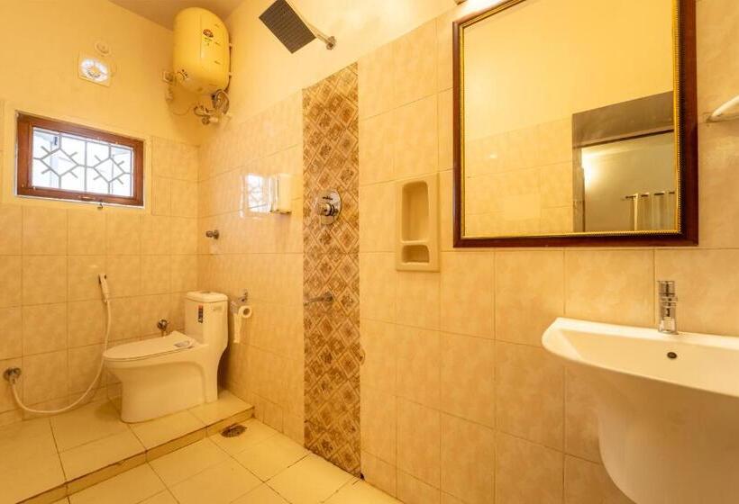 스탠다드 룸 킹사이즈 침대, Seasons Suites Hbr