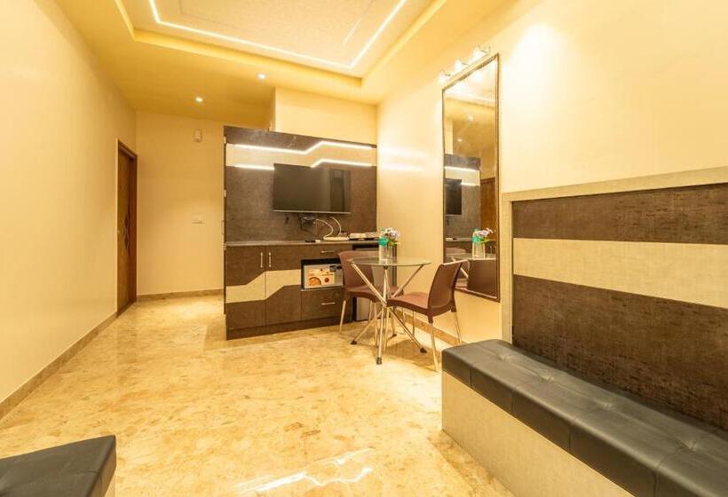 침실 3개 아파트, Seasons Suites Hbr