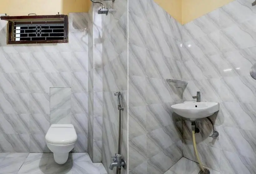 Classic Kolmen Hengen Huone, Super Hotel O R B Palace