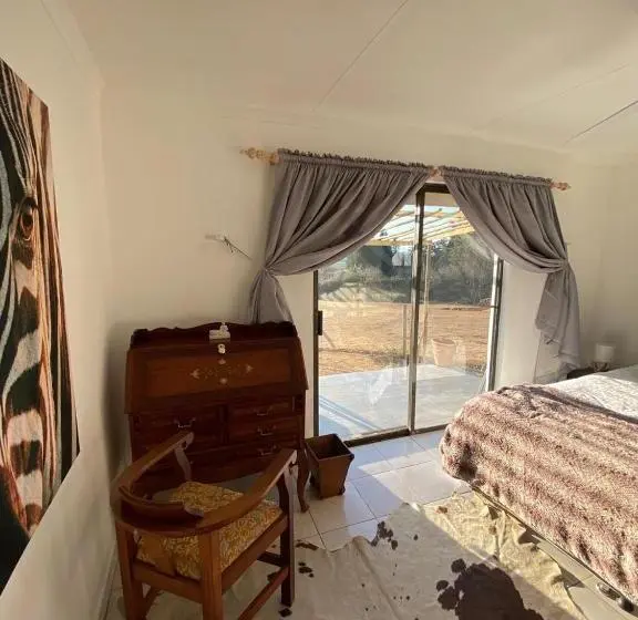 マウンテンビュースタンダードルーム, Sani Pass View Cottage