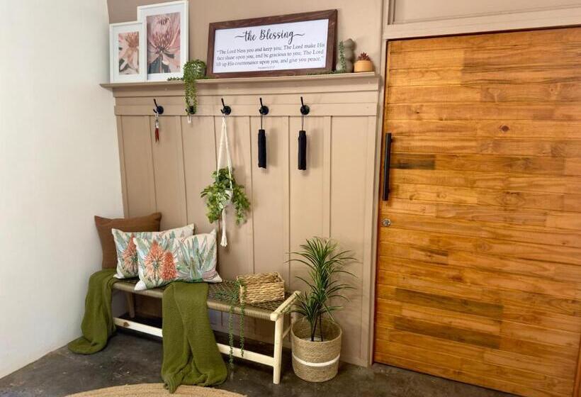 豪华房间, The Blue Shutter Guest House