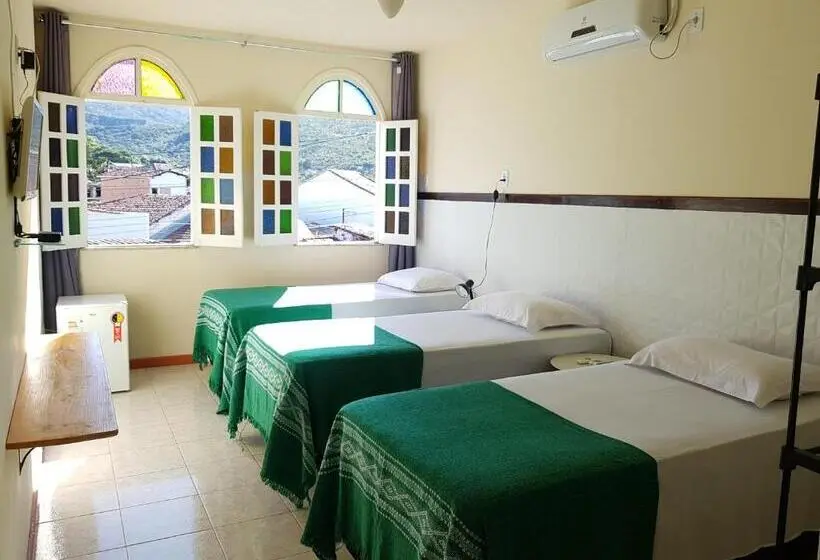 コンフォートトリプルルーム, Suítes Da Villa   Hospedaria