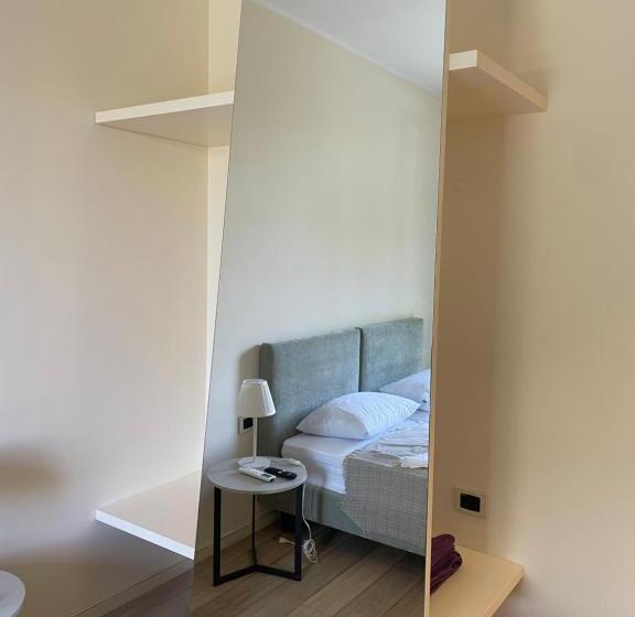 اتاق استاندارد چهارنفره با چشمانداز باغ, B&b La Bouganvillea