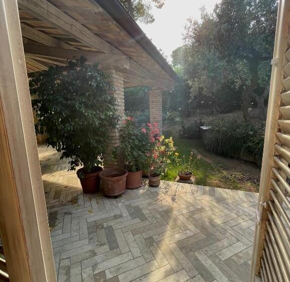 اتاق استاندارد با چشمانداز باغ, B&b La Bouganvillea