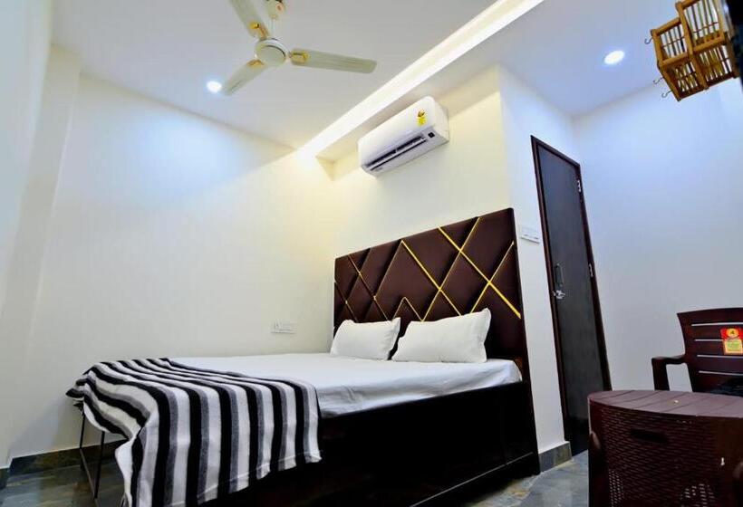 Номер Стандарт, Aghnya Guest House