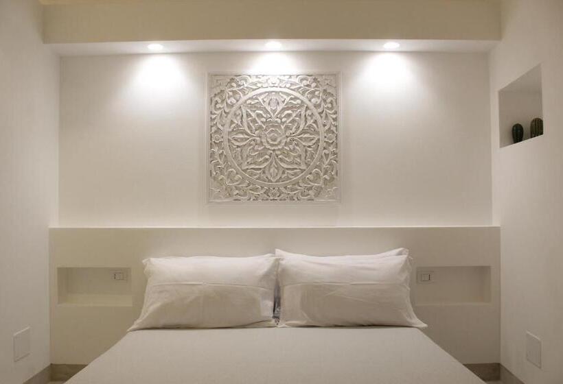 스탠다드 룸, Donna Veneranda