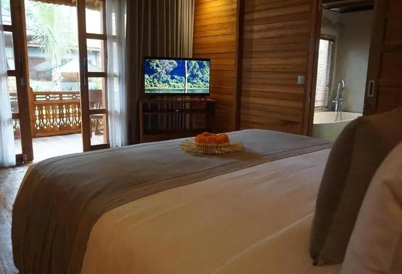 プールビュースイート, Harmony Wooden Villas