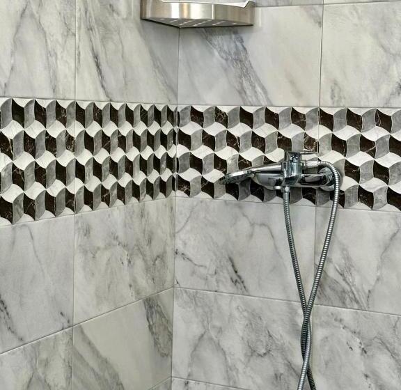 اتاق استاندارد, Zeus