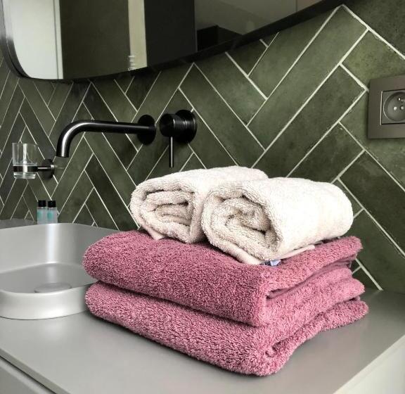 デラックスルーム, Huis Vanellus