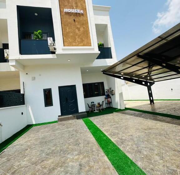 اتاق استاندارد, Zizi Luxury Homes & Apartments House 4