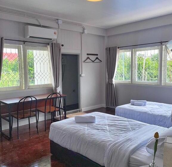 غرفة قياسية, Van Vliet Hostel