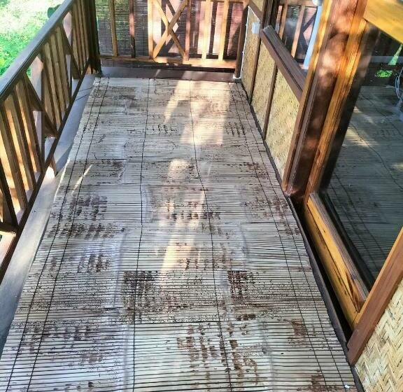 이코노미 룸, Bale Jukung