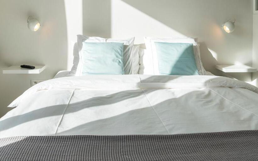 キングサイズベッドのデラックスルーム, Entrenous B&b Ghent