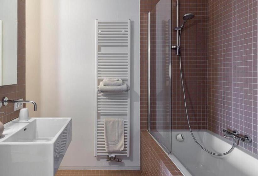 キングサイズベッドのデラックスルーム, Entrenous B&b Ghent