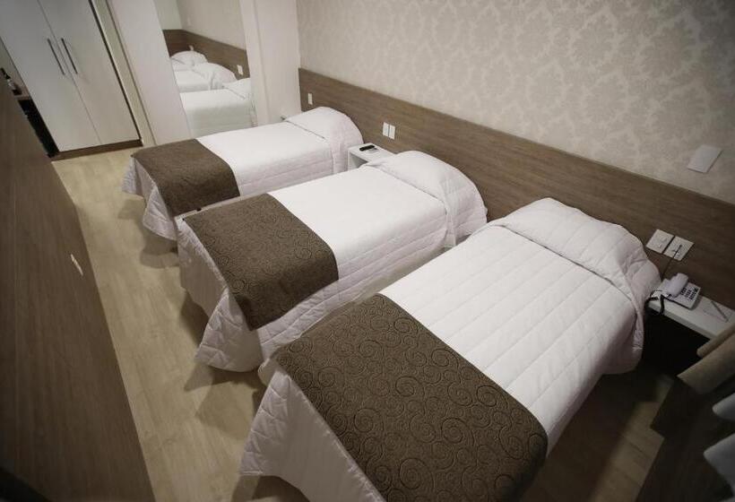 Номер Стандарт Трехместный, Holiday & Business Hotel Em Frente Ao Centro De Eventos E Arena Conda