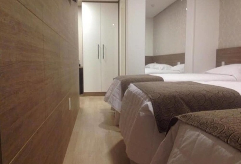 Номер Стандарт Трехместный, Holiday & Business Hotel   Em Frente Ao Centro De Eventos E Arena Conda