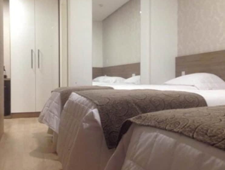 Номер Стандарт Трехместный, Holiday & Business Hotel Em Frente Ao Centro De Eventos E Arena Conda