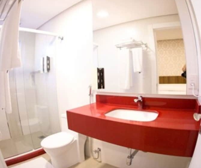 Номер Стандарт Трехместный, Holiday & Business Hotel Em Frente Ao Centro De Eventos E Arena Conda