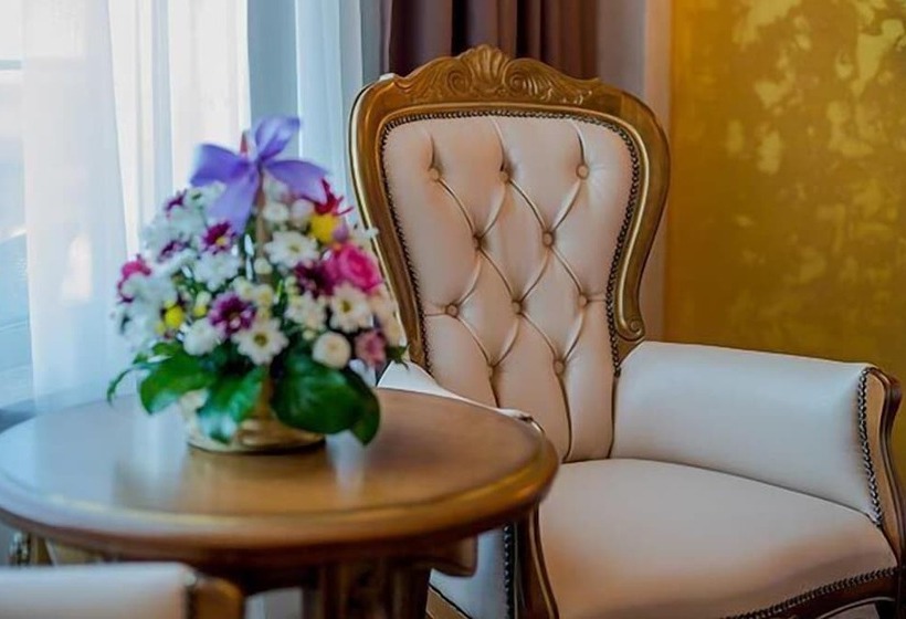 デラックスルーム, Almar Luxury