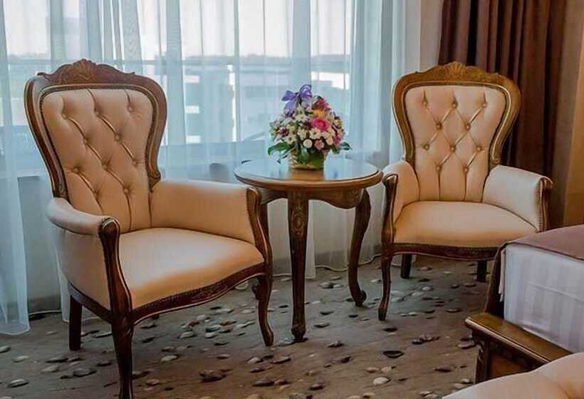 デラックスルーム, Almar Luxury