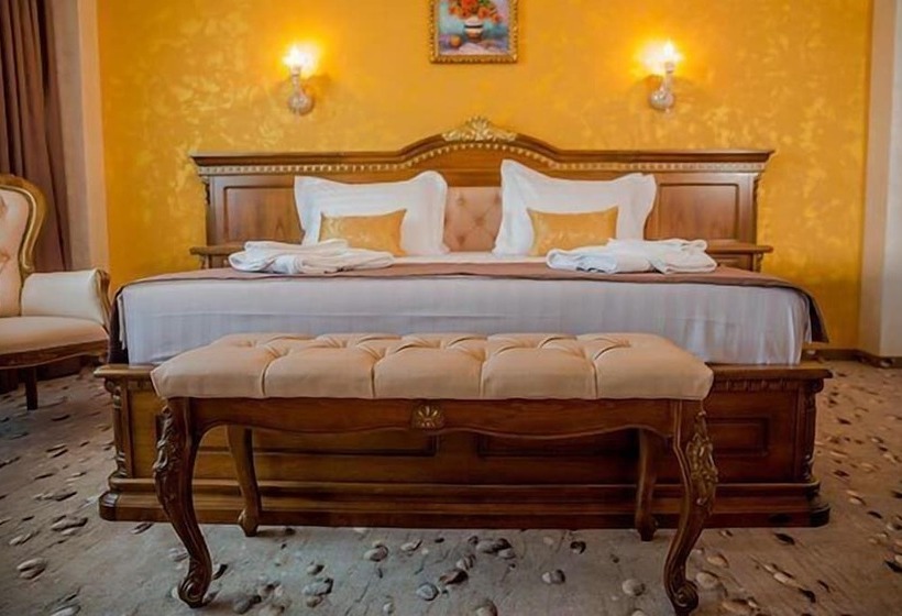 デラックスルーム, Almar Luxury