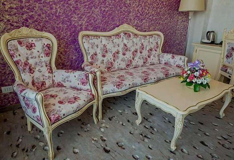 ２ベッドスイートルーム, Almar Luxury