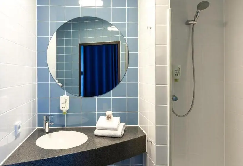 Perhehuone, B&b Hotel Braunschweig City