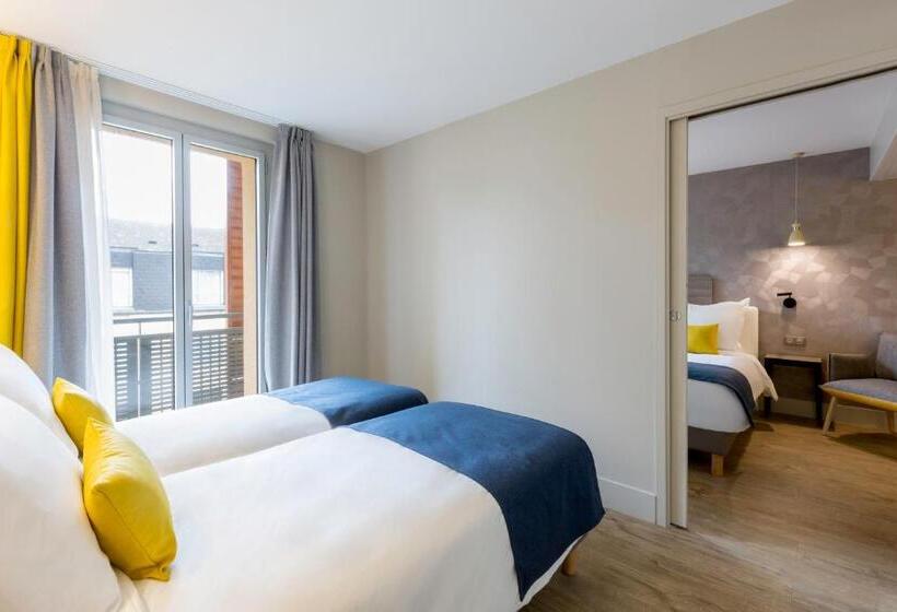 חדר משפחתי, Best Western La Porte Des Chateaux