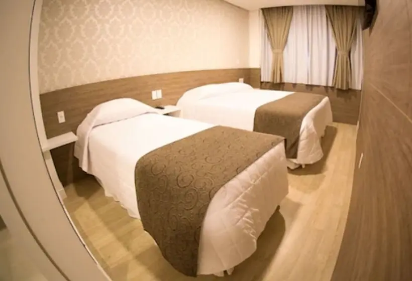スーペリアトリプルルーム, Holiday & Business Hotel Em Frente Ao Centro De Eventos E Arena Conda