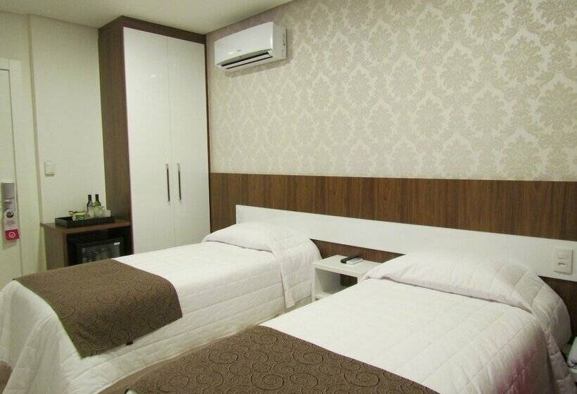 חדר סופריור, Holiday & Business Hotel Em Frente Ao Centro De Eventos E Arena Conda