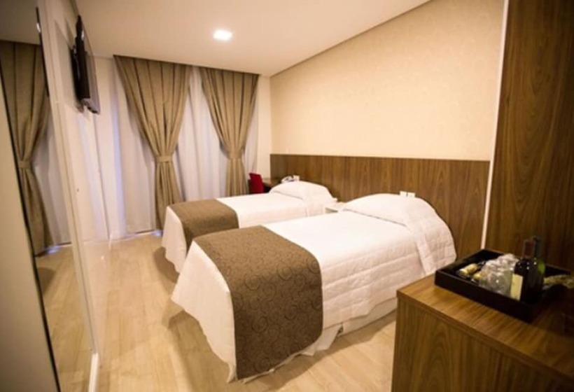 Номер Superior, Holiday & Business Hotel Em Frente Ao Centro De Eventos E Arena Conda