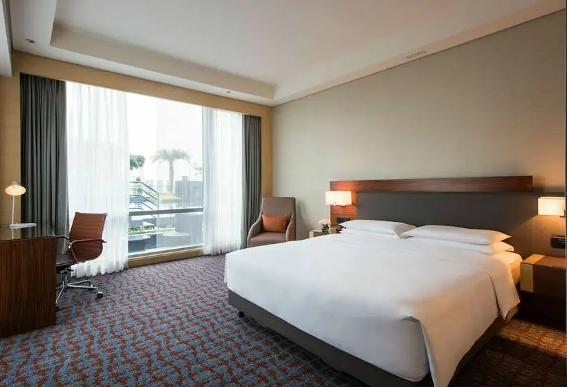 ダブルベッドスタンダードルーム, Hyatt Regency Lucknow Gomti Nagar