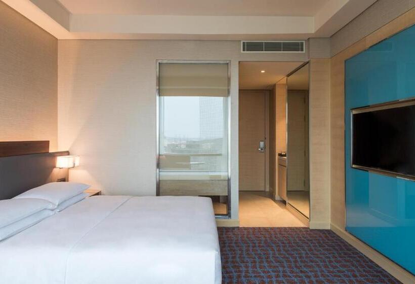 클럽 룸 킹침대, Hyatt Regency Lucknow Gomti Nagar