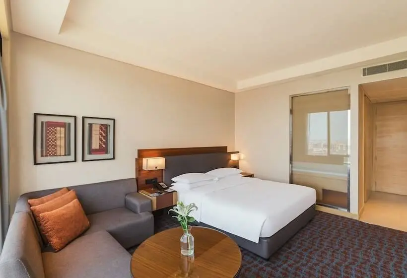 ダブルベッドスタンダードルーム, Hyatt Regency Lucknow Gomti Nagar