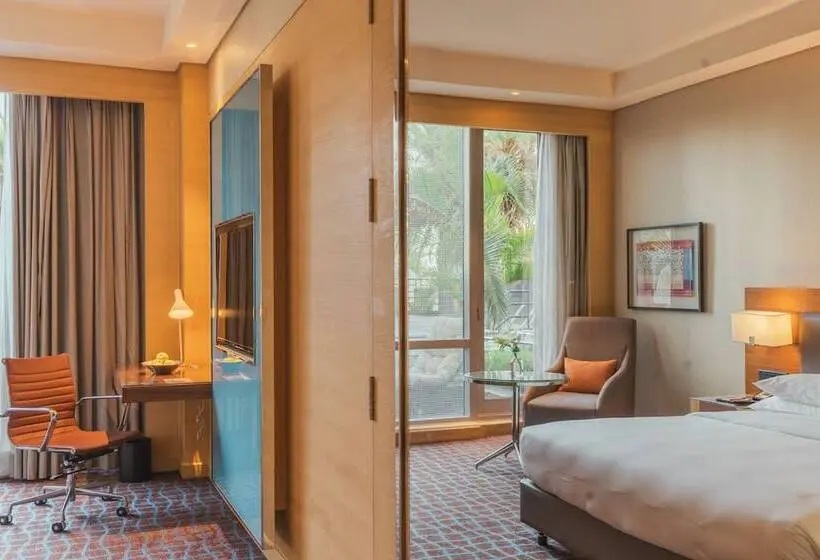 ダブルベッドスタンダードルーム, Hyatt Regency Lucknow Gomti Nagar