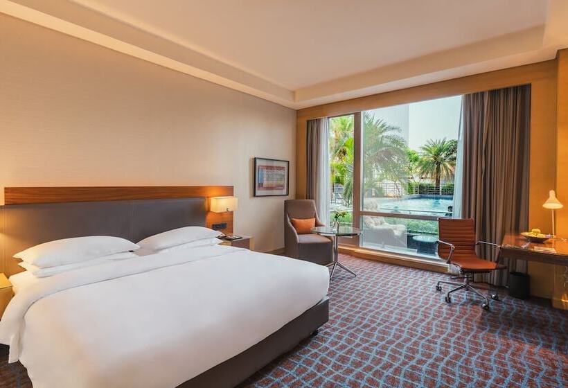 Номер Клуб, Hyatt Regency Lucknow Gomti Nagar