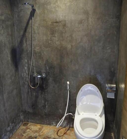 带阳台的豪华间, Locomotive Hotel And Spa By Eps