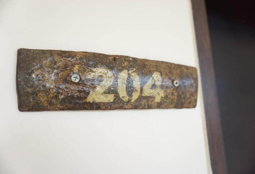 带阳台的豪华间, Locomotive Hotel And Spa By Eps