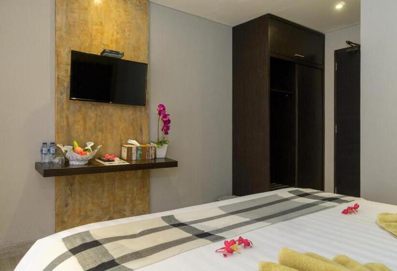 带阳台的豪华间, Locomotive Hotel And Spa By Eps