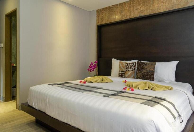 带阳台的豪华间, Locomotive Hotel And Spa By Eps