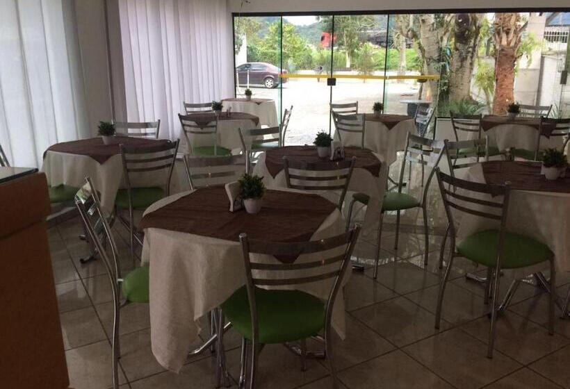 Трехместный Номер Классика, San Bernardino