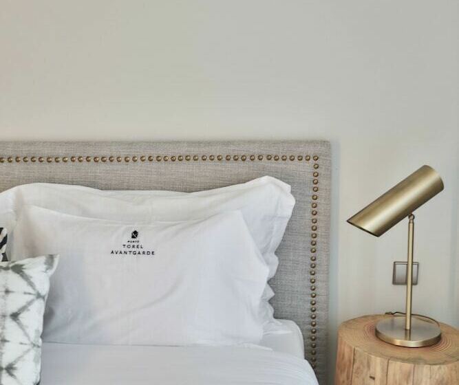 Quarto clássico, Torel Avantgarde