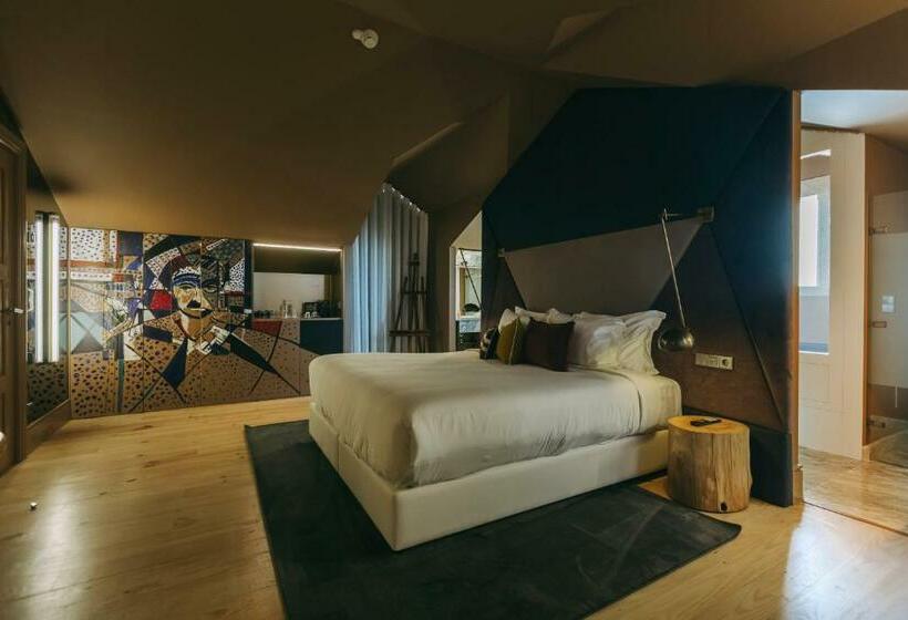 Quarto executivo, Torel Avantgarde