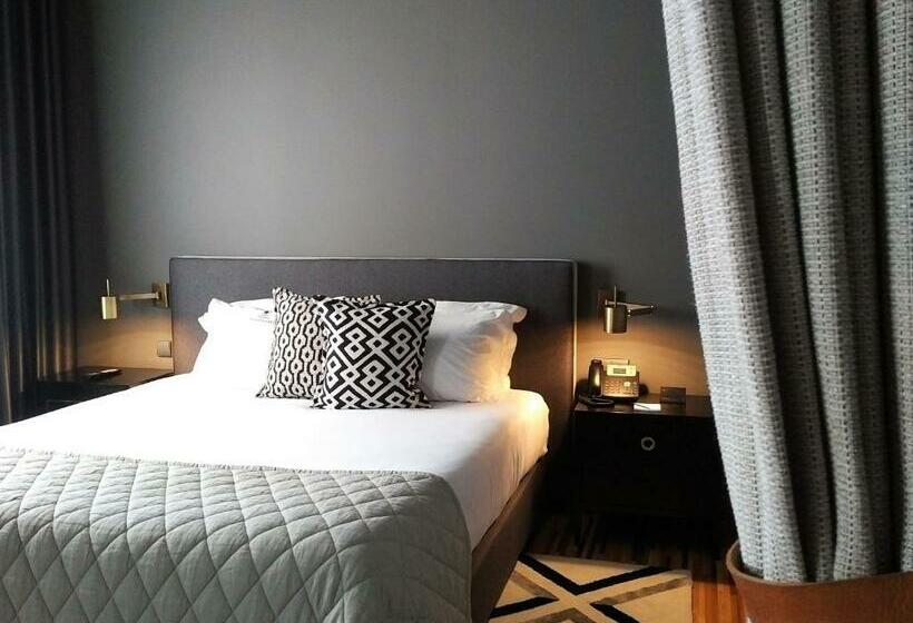 Quarto executivo, Torel Avantgarde