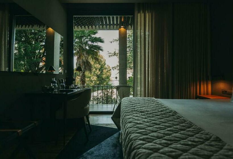 Quarto executivo, Torel Avantgarde