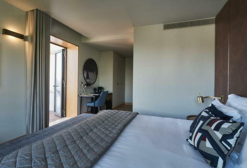 Quarto executivo, Torel Avantgarde