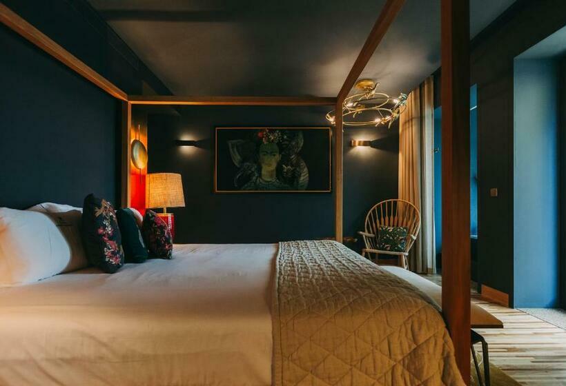 Quarto executivo, Torel Avantgarde