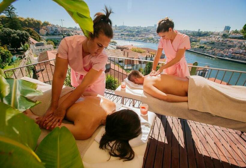 Quarto executivo, Torel Avantgarde