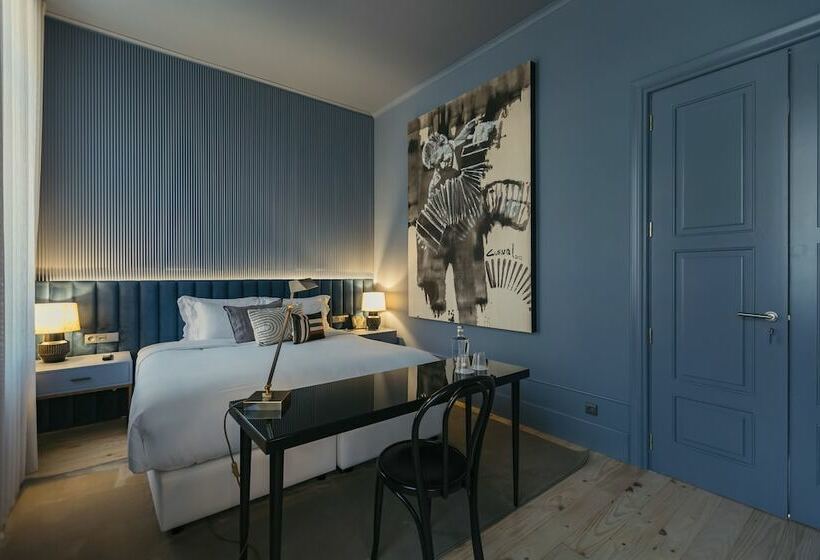 Quarto executivo, Torel Avantgarde